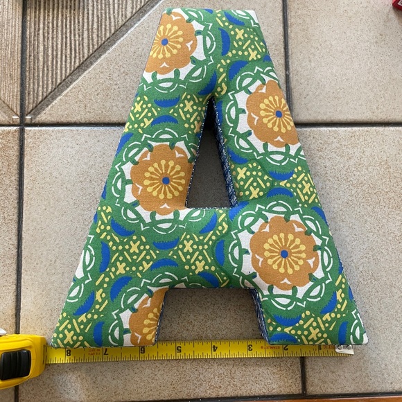 Decorative A - Picture 3 of 4